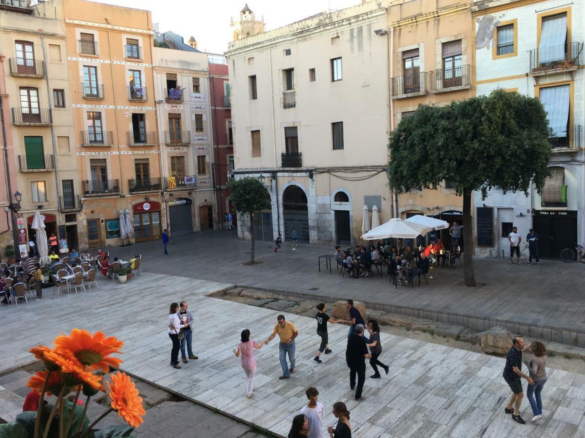 Apartamento en plaza Forum Centro Historico Tarragona Exterior foto